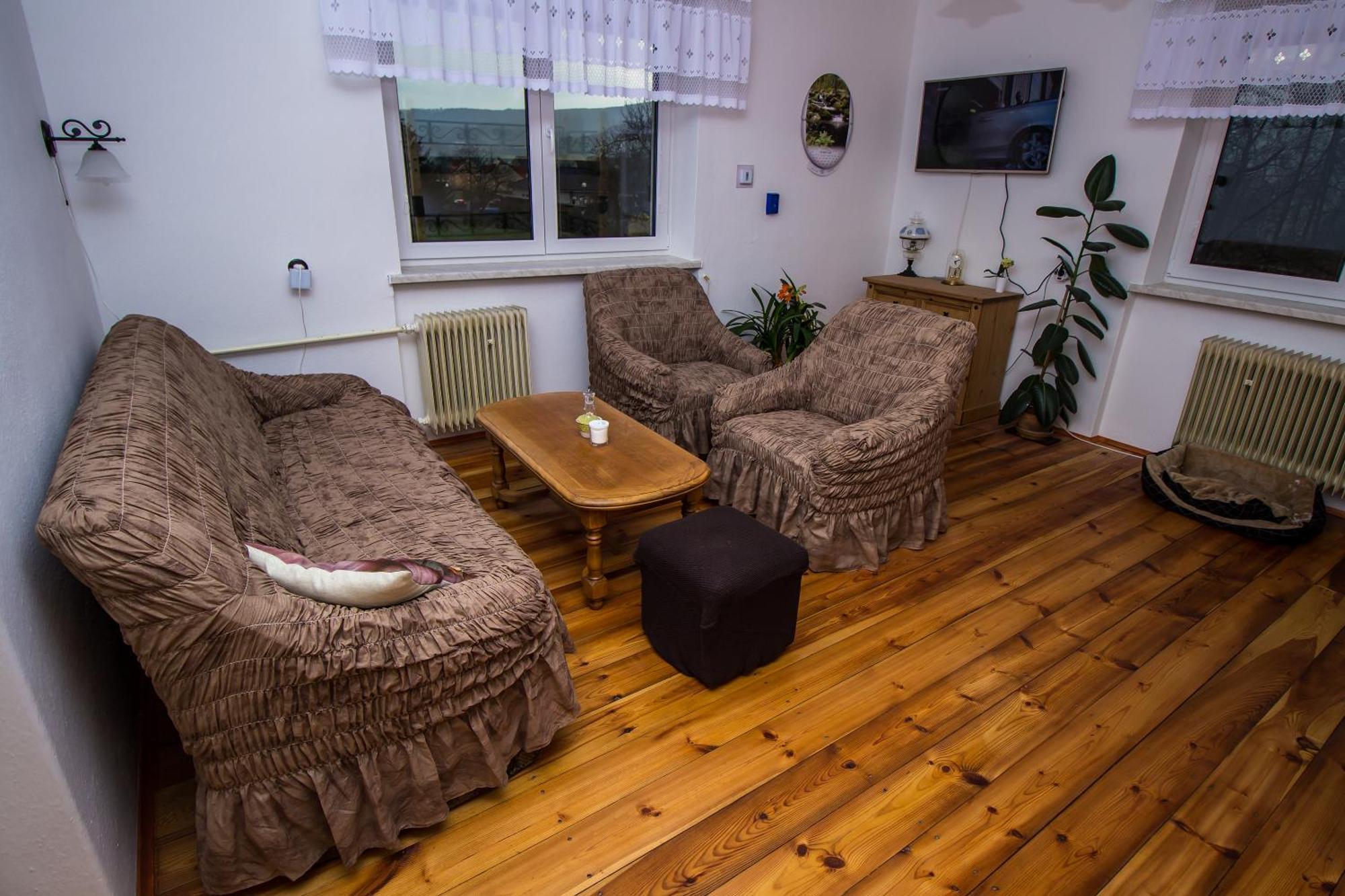 Rozboudovec Holiday home Kremze